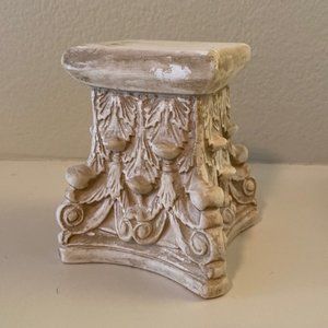 Vintage Pedestal Resin